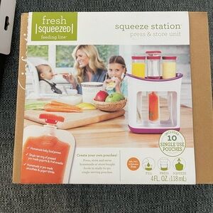 Infantino Fresh Squeeze Station baby pouches